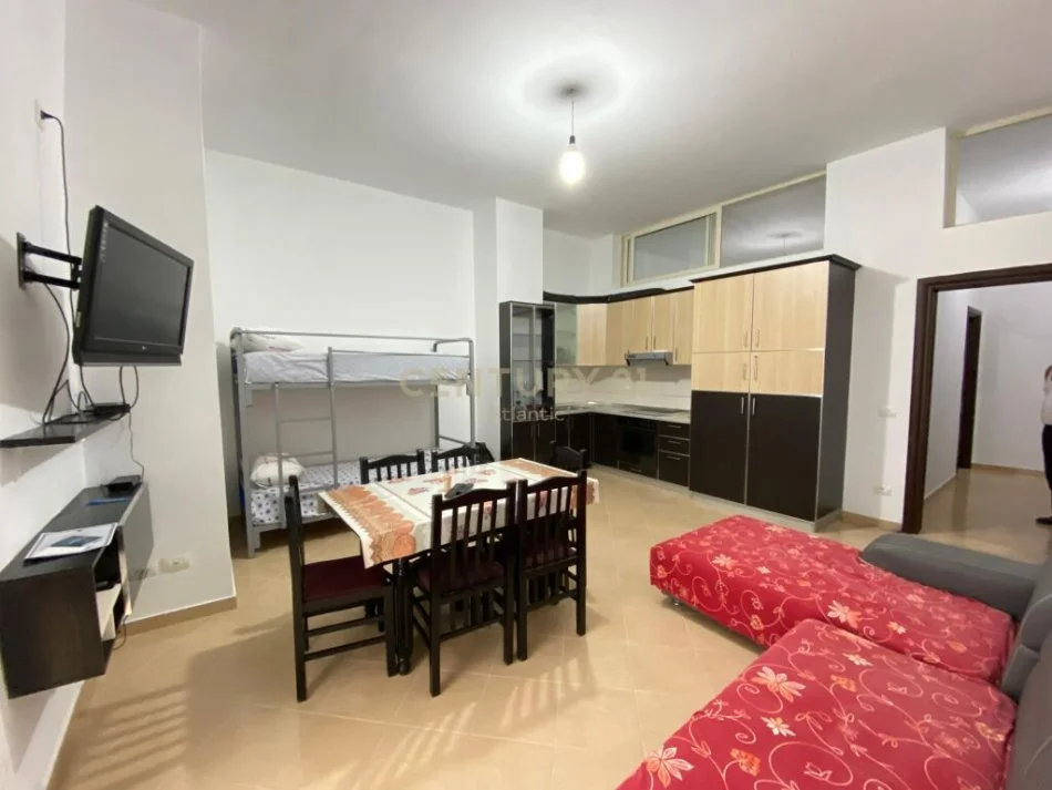Durres, shitet apartament 1+1+Ballkon Kati 1, 75 m² 67.000 € (Shkemb Kavaje)