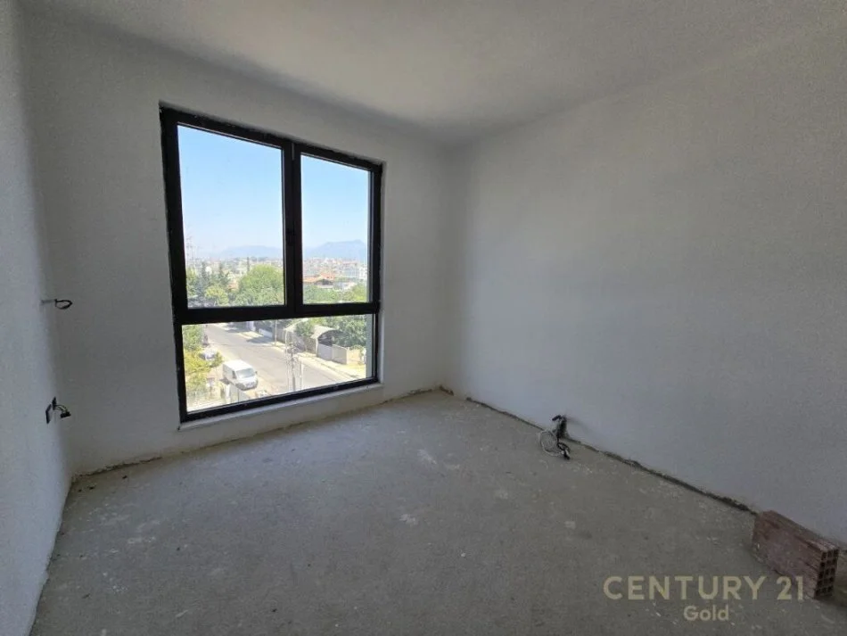 Tirane, shes apartament 2+1 Kati 3, 146 m² 255.000 € 