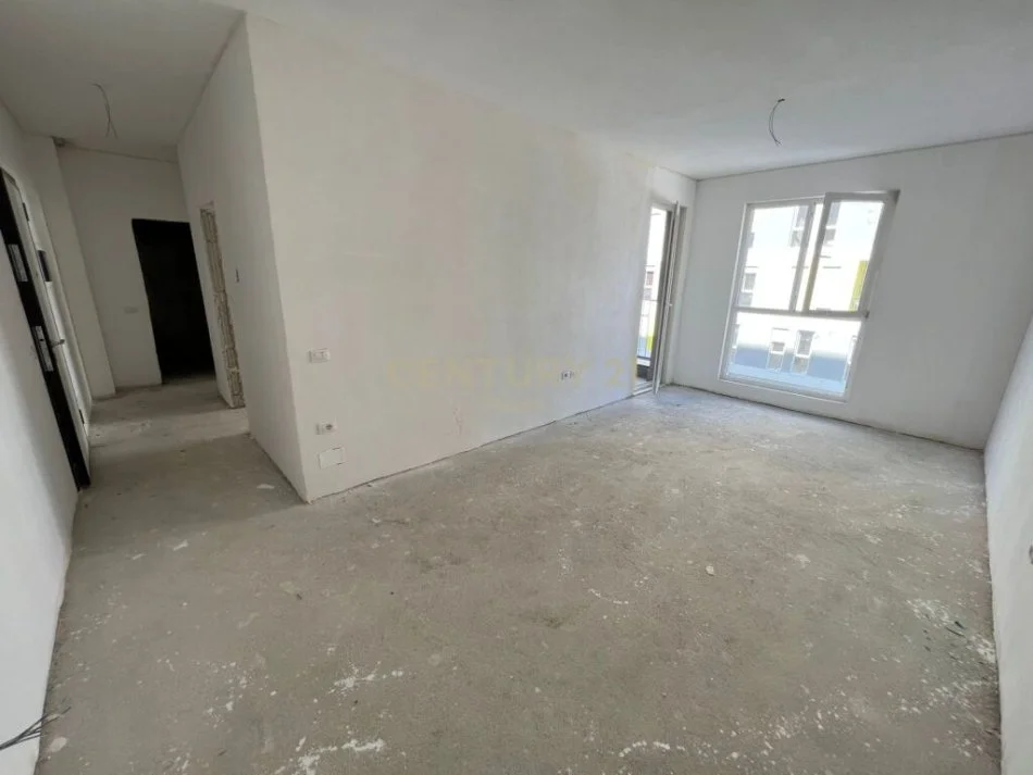 Tirane, shitet apartament 2+1 Kati 1, 83 m² 83.300 € (qtu)