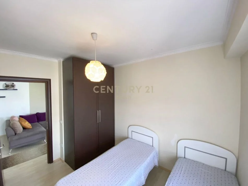 Tirane, jap me qera apartament 2+1 Kati 8, 90 m² 700 € (Kompleksi Delijorgji)