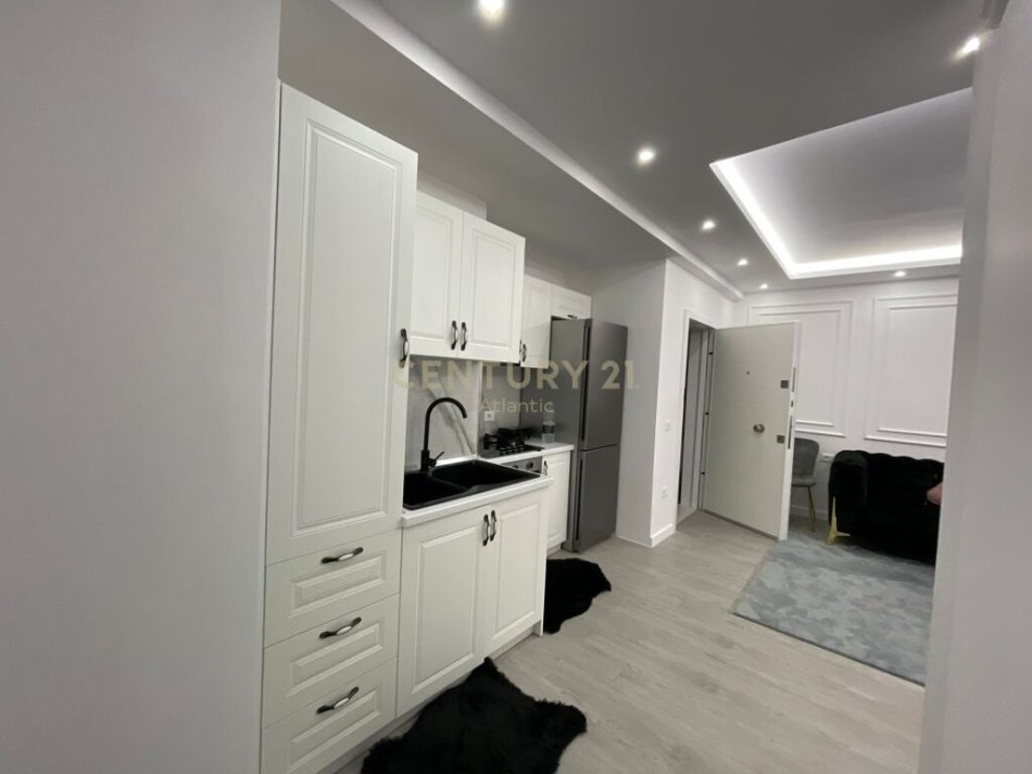 Durres, shitet apartament 2+1 Kati 2, 75 m² 150.000 € (Vollga)