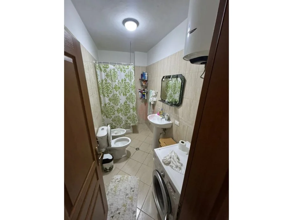 Tirane, shitet apartament 2+1 , 3 m² 160.000 € 