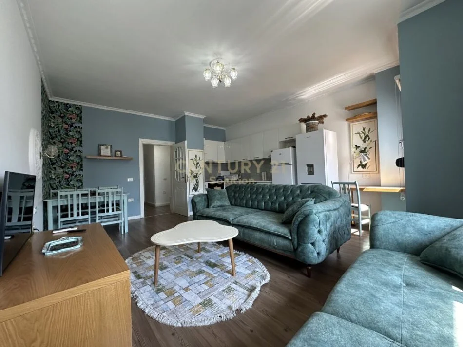 Tirane, shitet apartament 2+1+Ballkon Kati 7, 97 m² 127.000 € (Unaza e re)