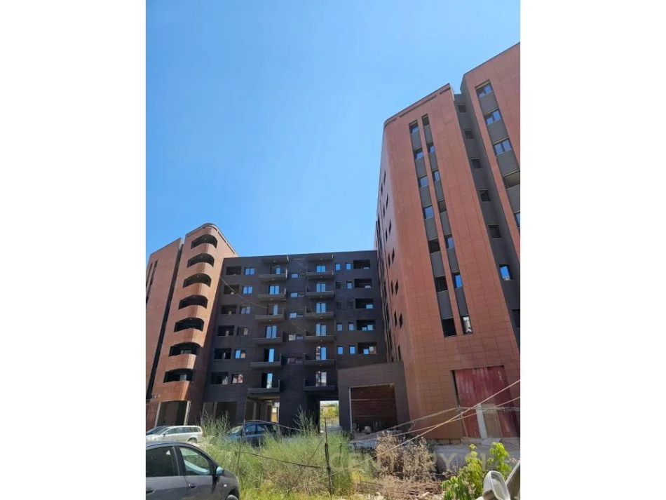 Tirane, shitet apartament 2+1+Aneks+Ballkon , 107 m² 150.000 € (Unaza e Re)