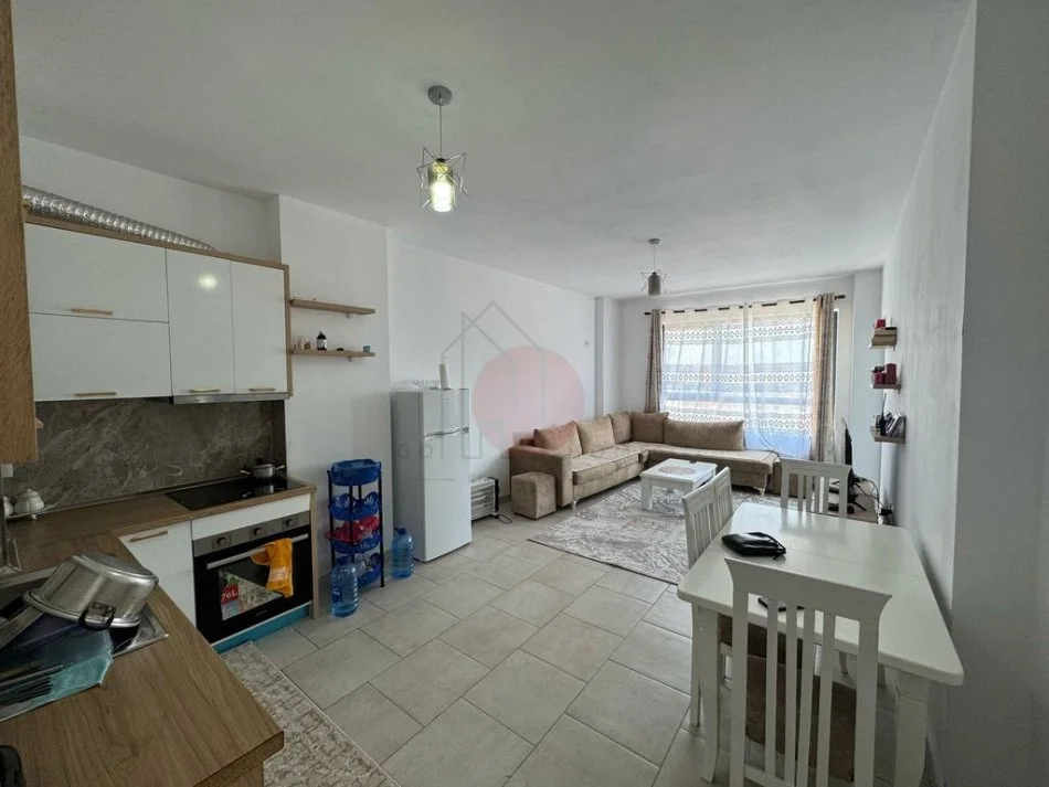 Tirane, shes apartament 2+1 Kati 7, 104 m² 94.000 € (Rrethrrotullimi i Ullirit)