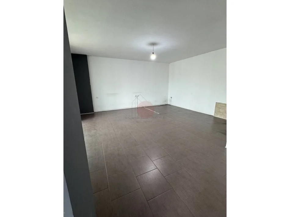 Tirane, jap me qera apartament 2+1 Kati 6, 98 m² 750 € (Zogu i zi)