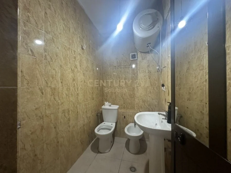 Tirane, shitet apartament Kati 2, 79 m² 135.000 € 