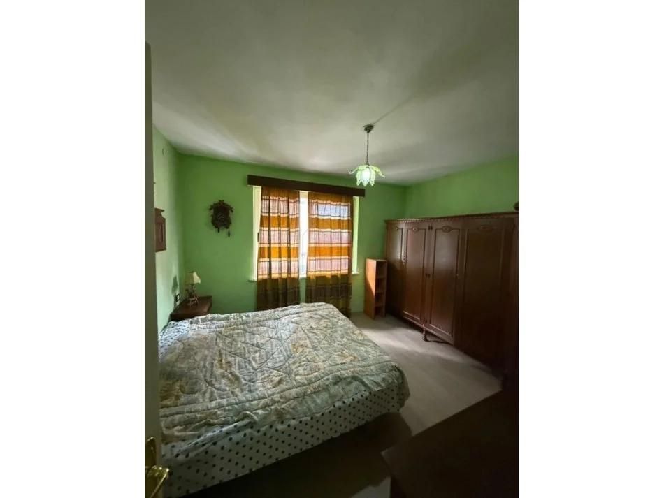 Tirane, jepet me qera 1+1 Kati 5, 70 m² 350 € (Rruga 5 Maji)