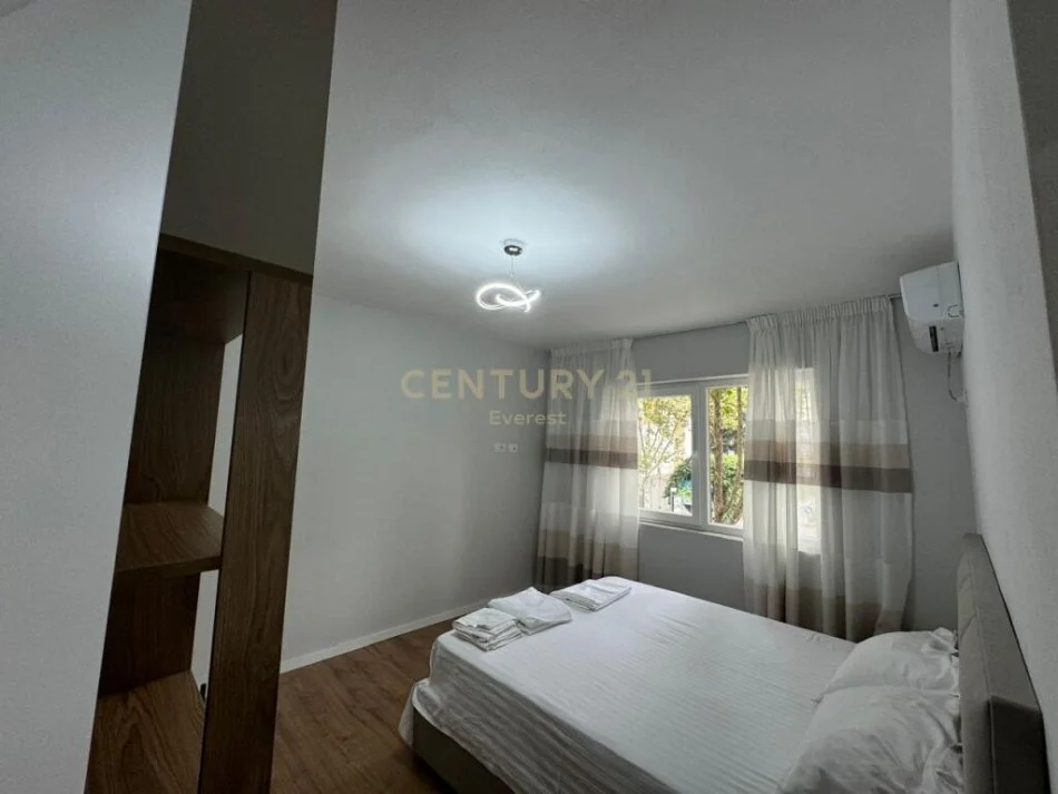 Tirane, shitet apartament 1+1 Kati 2, 53 m² 125.000 € (harry fultz)