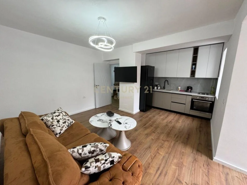 Tirane, shitet apartament 1+1 Kati 2, 53 m² 125.000 € (harry fultz)