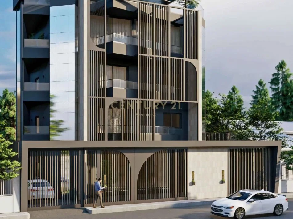 Tirane, jepet me qera ambjent biznesi Kati 3, 586 m² 5.000 € (Komuna e Parisit)