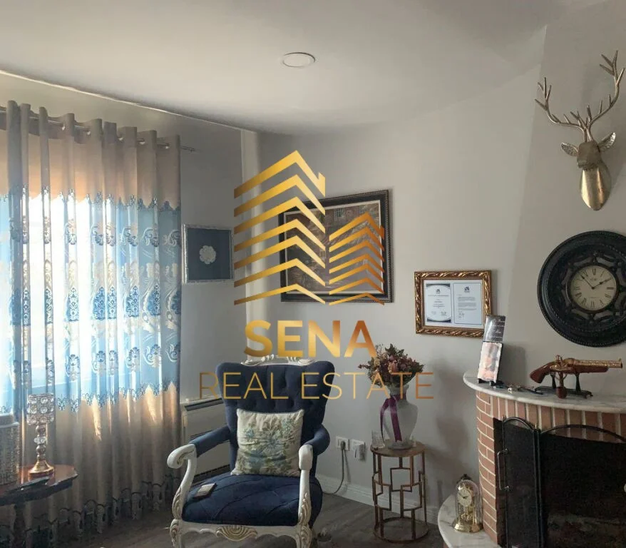 Tirane, shitet Vile 4+1+Ballkon Kati 2, 220 m² 430.000 € ( 5 Maji )