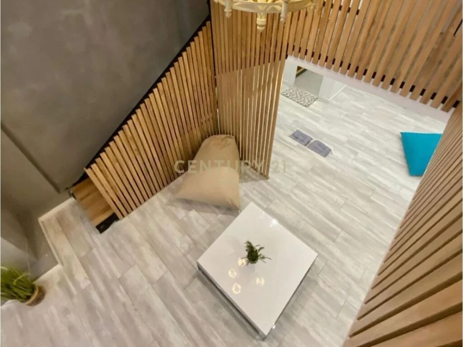 Tirane, jepet me qera apartament 2+1 Kati 1, 100 m² 1.300 € (Islam Alla)