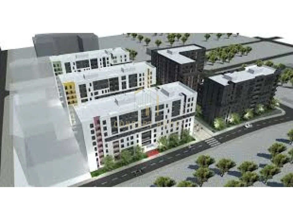 SHITET APARTAMENT 2+1 TEK TIRANA ENTRY