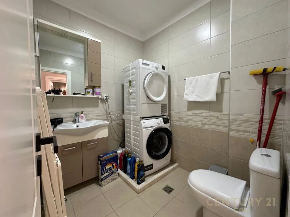 Tirane, shitet apartament 2+1 Kati 1, 113 m² 229.000 € (zog i zi)