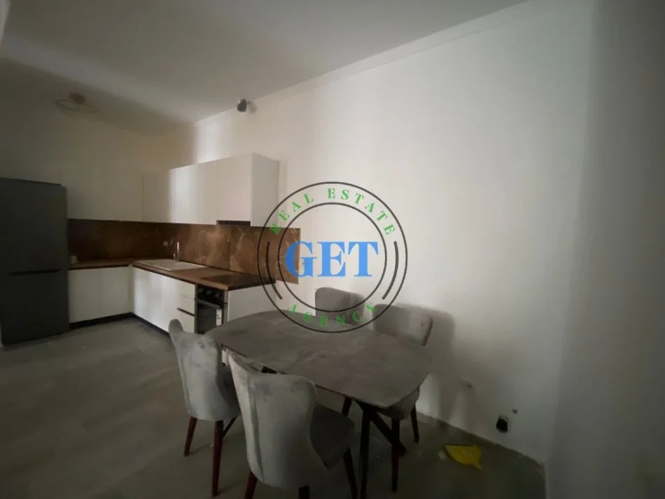 Durres, shitet apartament 2+1+Ballkon Kati 1, 65 m² 89.000 € (Plazh Iliria Durres)