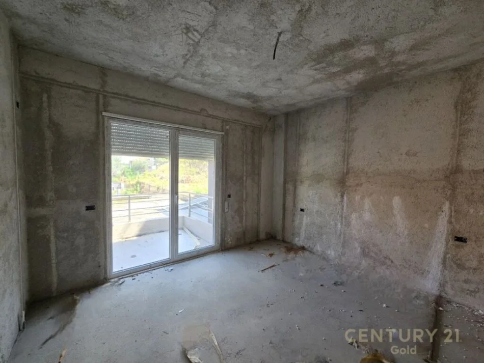 Tirane, shitet 2+1+Ballkon Kati 4, 118 m² 165.000 € (KOPESHTI BOTANIK)