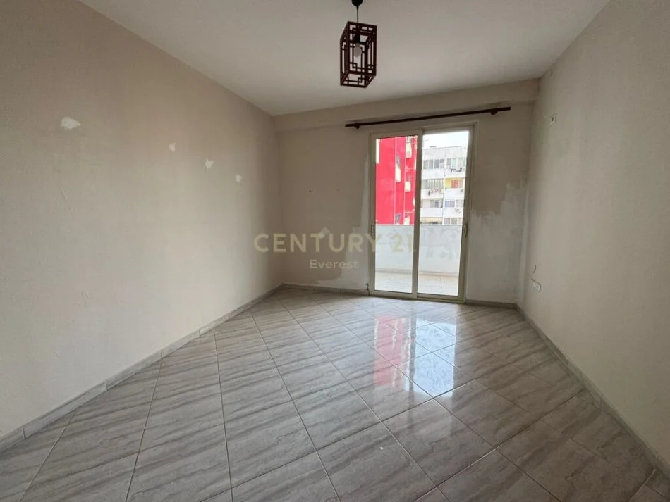 Tirane, shitet apartament 2+1 Kati 6, 112 m² 123.000 € (yzberisht)