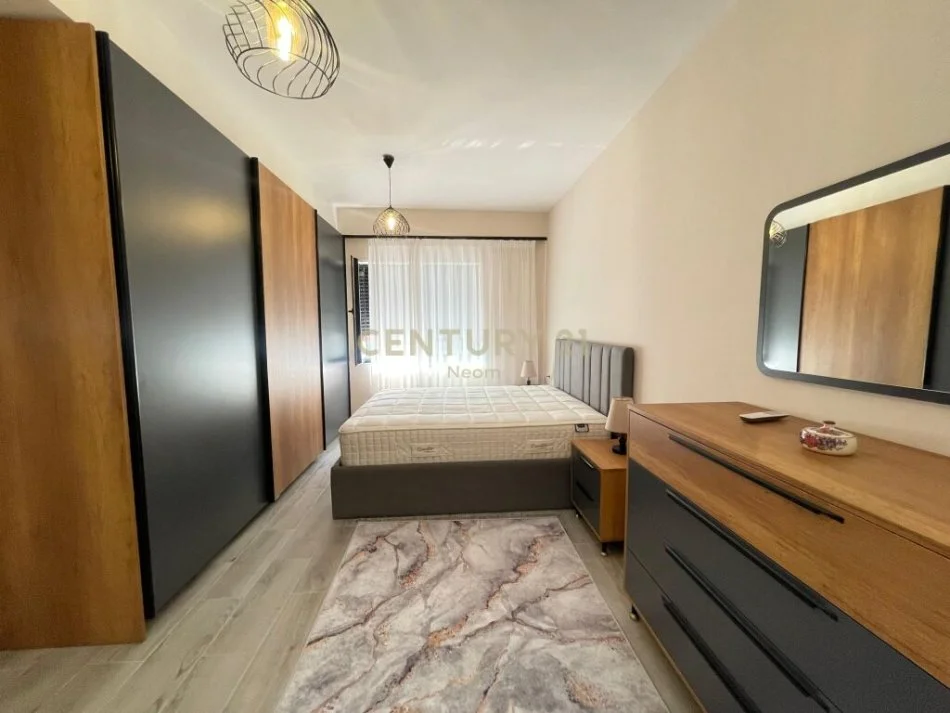 Tirane, jepet me qera apartament 2+1 Kati 2, 99 m² 700 € (kodra e diellit)