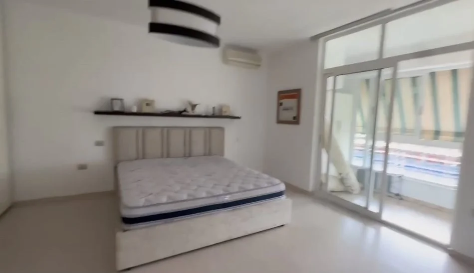Tirane, jepet me qera apartament 2+1+Ballkon Kati 8, 100 m² 800 € (KIKA 1)