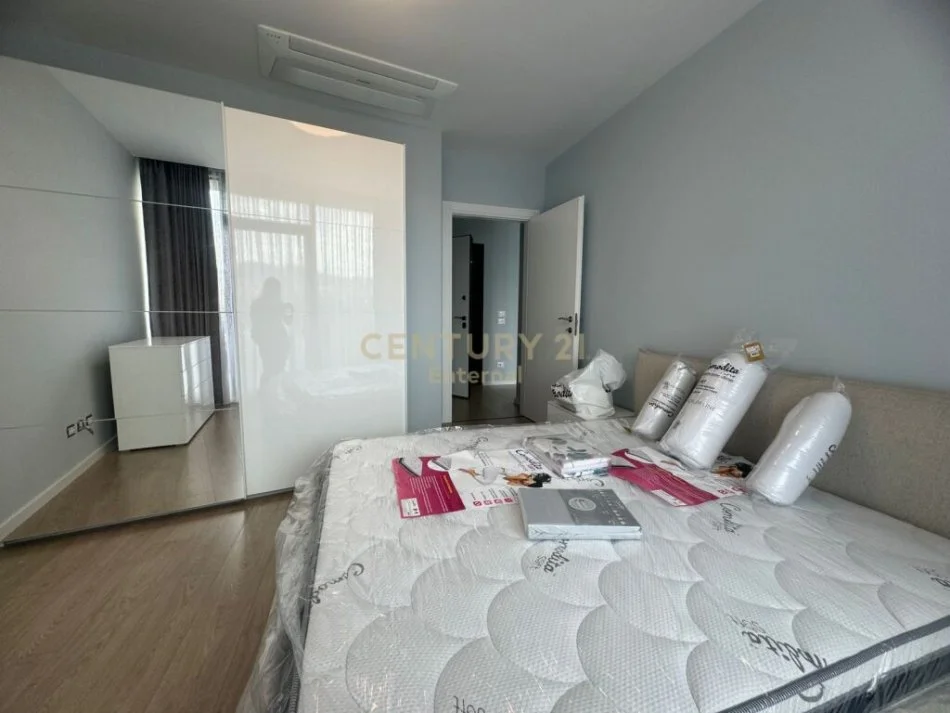 Tirane, jepet me qera apartament 1+1 Kati 6, 56 m² 1.000 € 