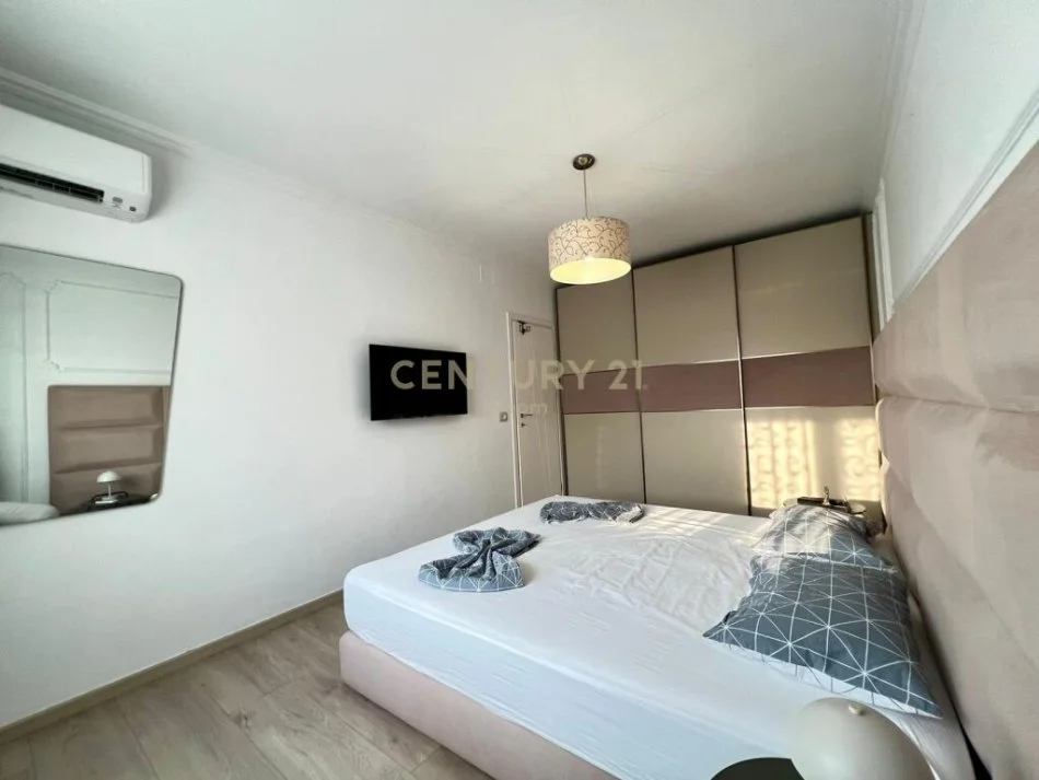 Tirane, jepet me qera apartament 2+1 Kati 6, 110 m² 1.500 € (sheshi willson)