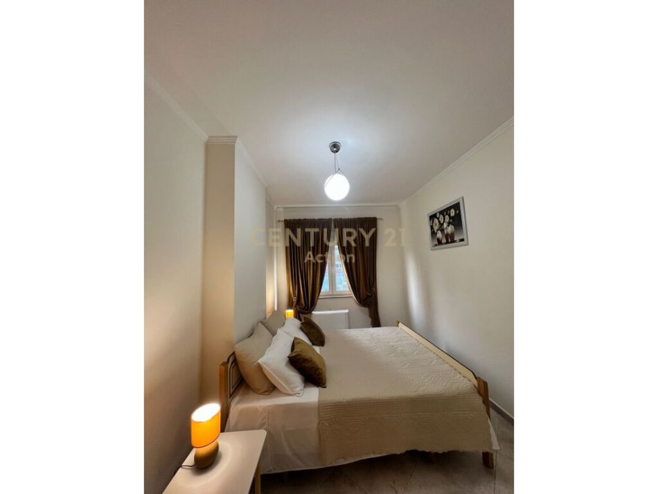 Tirane, jepet me qera apartament 2+1 Kati 3, 110 m² 750 € (TEK RRUGA E ELBASANIT!)