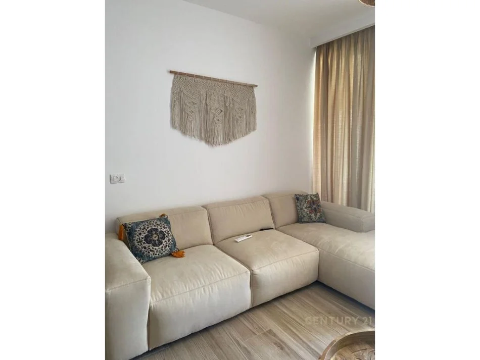 Durres, shitet apartament 2+1 Kati 2, 82 m² 230.000 € (Gjiri i lalzit)