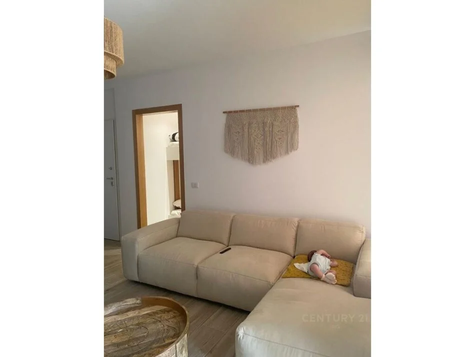 Durres, shitet apartament 2+1 Kati 2, 82 m² 230.000 € (Gjiri i lalzit)