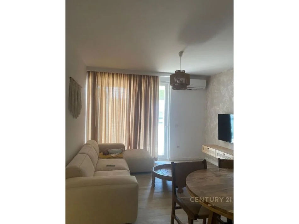 Durres, shitet apartament 2+1 Kati 2, 82 m² 230.000 € (Gjiri i lalzit)