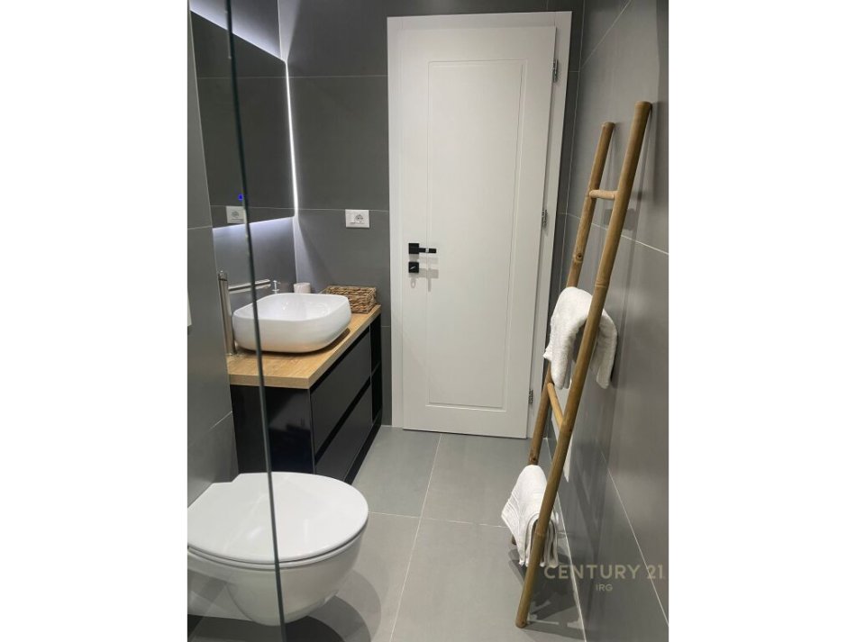 Tirane, jepet me qera apartament 1+1 Kati 4, 64 m² 750 € 