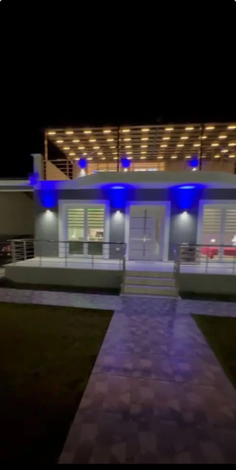 Durres, shitet Vile 3+1+Aneks+Ballkon Kati 2, 212 m² 300.000 € 