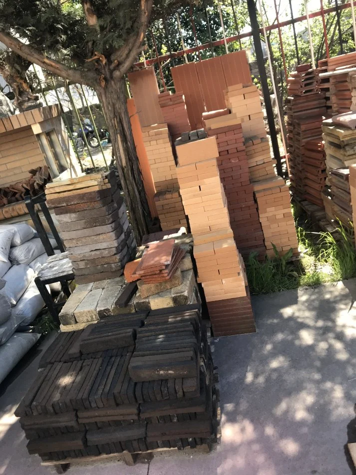 Tulla shamat zjarrduriese te reja dhe te perdorura, pllaka balte veshje ambjentesh te ndryshme, gure dekorues, pluhukr mermeri, llac shamat etj..🤲🤲🤲