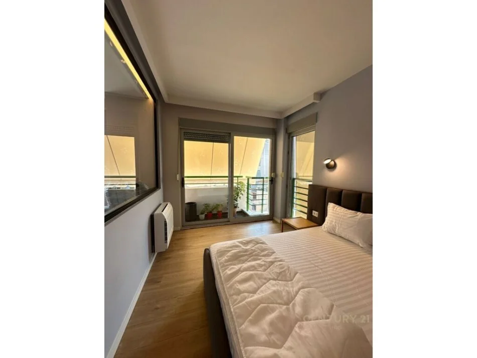 Tirane, jepet me qera apartament 2+1 Kati 11, 72 m² 800 € (selvia)
