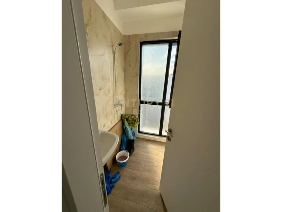 Tirane, shes 1+1 Kati 11, 69 m² 150.000 € (Farmacia 10)