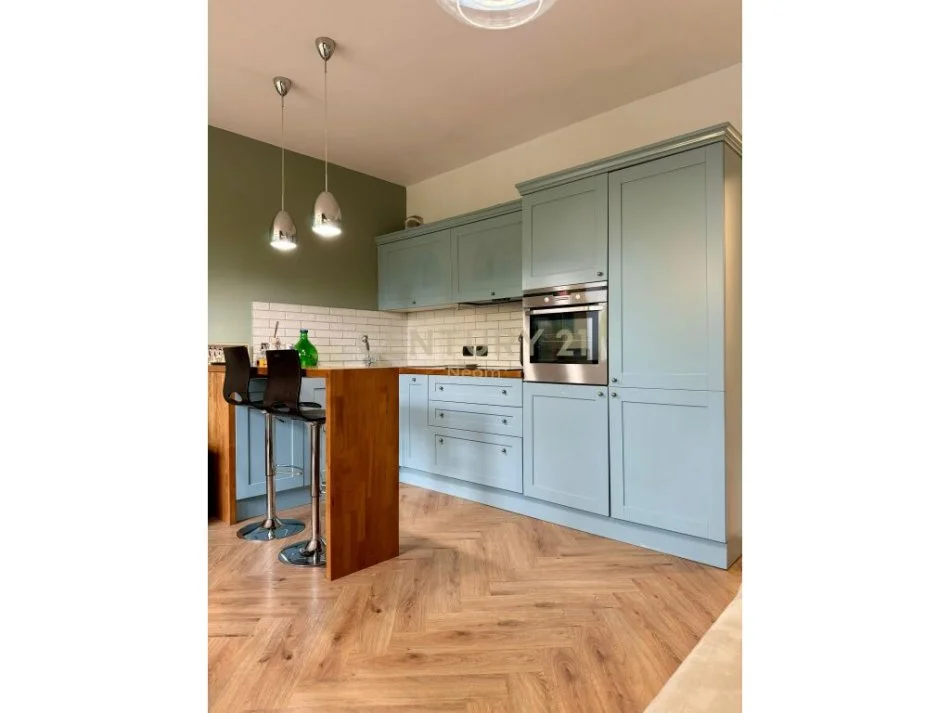 Tirane, shitet apartament 1+1 Kati 3, 67 m² 190.000 € (ish ekspozita)