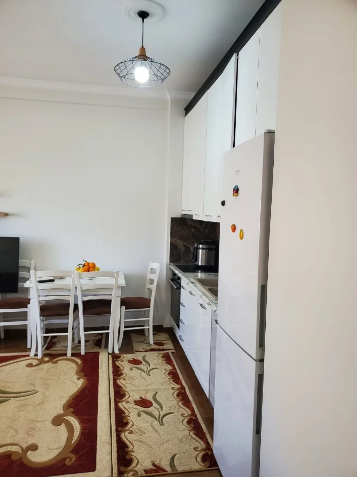 Tirane, shes apartament 1+1+Ballkon , 60 m² 97.000 € 