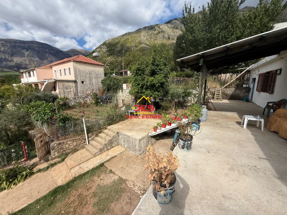 Vlore, shitet shtepi 2+1+Ballkon Kati 0, 170 m² (Dukat Fshat, Vlorë)