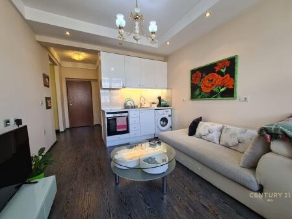 Tirane, jepet me qera apartament 1+1 Kati 6, 51 m² 550 € (RRUGA E ELBASANIT!)