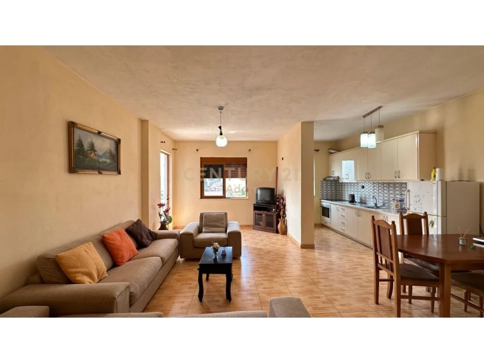 Tirane, jepet me qera apartament 1+1 Kati 5, 73 m² 350 € (Jordan Misja)