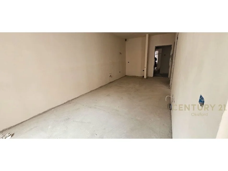 Tirane, shitet 1+1+Aneks+Ballkon Kati 3, 70 m² 108.000 € (laprake)