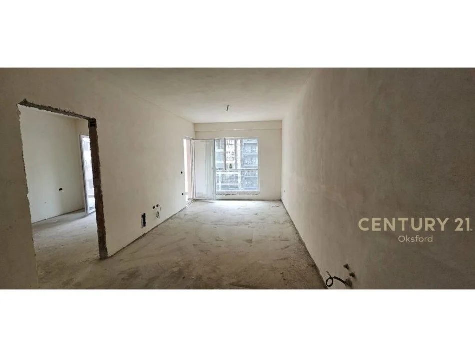 Tirane, shitet 1+1+Aneks+Ballkon Kati 3, 70 m² 108.000 € (laprake)