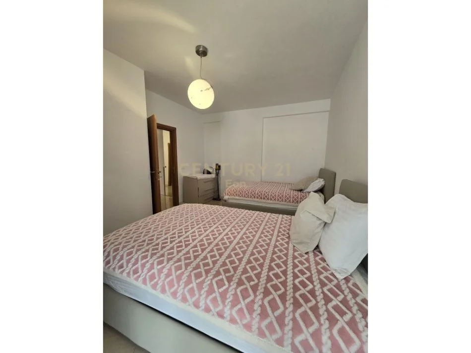Durres, shitet apartament 2+1+Ballkon Kati 8, 106 m² 142.000 € 