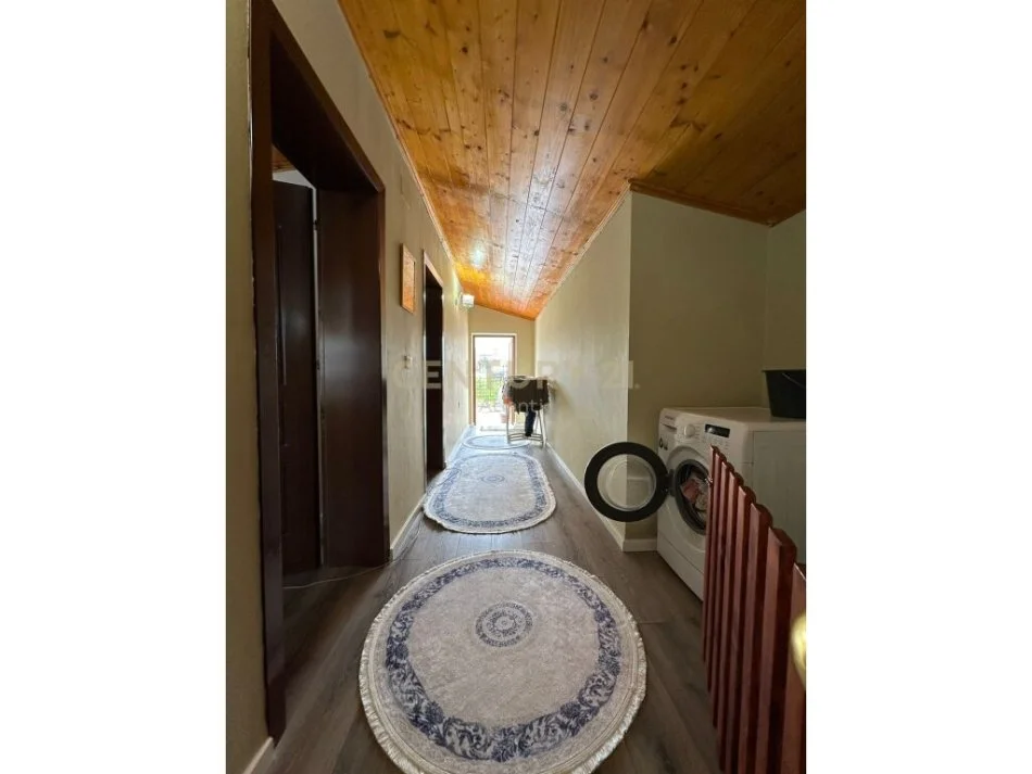 Durres, shitet apartament 3+1+Ballkon Kati 2, 130 m² 150.000 € (Lagjja nr 8 Drejtoria e Policise, Drejtoria e Policise)
