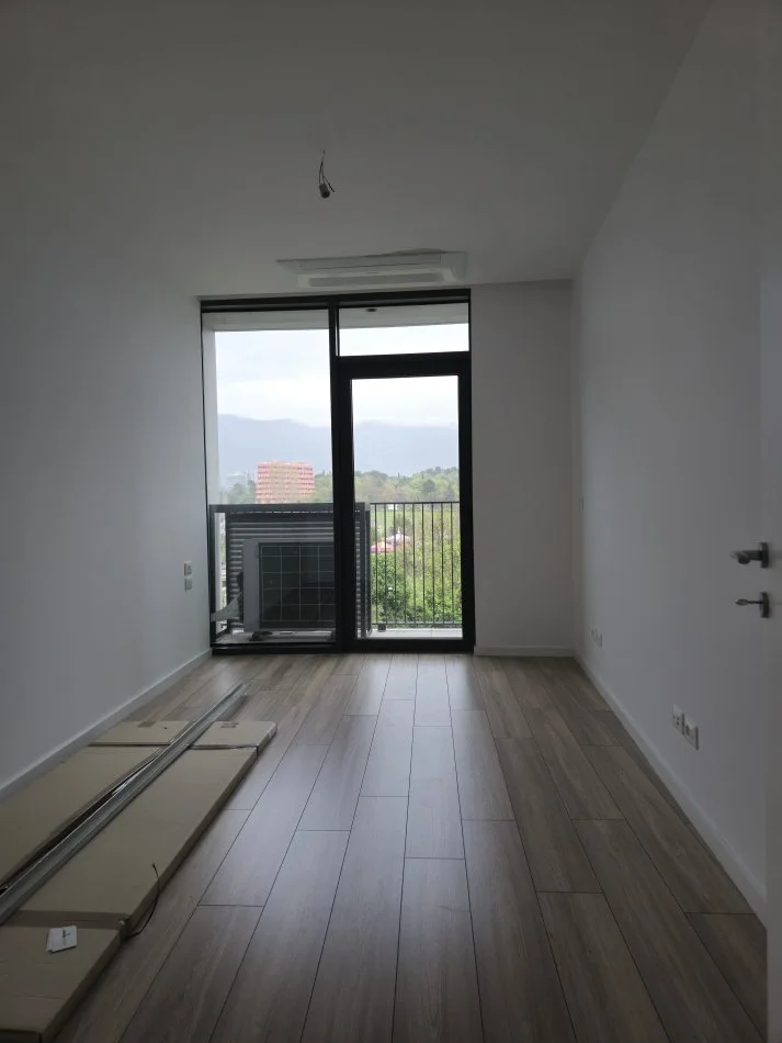 Tirane, jepet me qera zyre Kati 2, 89 m² 1.200 €