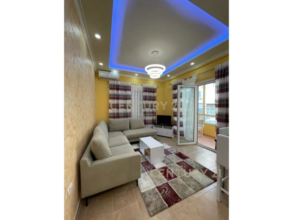 Tirane, jepet me qera apartament 2+1 Kati 1, 100 m² 550 € (kopeshti zoologjik)