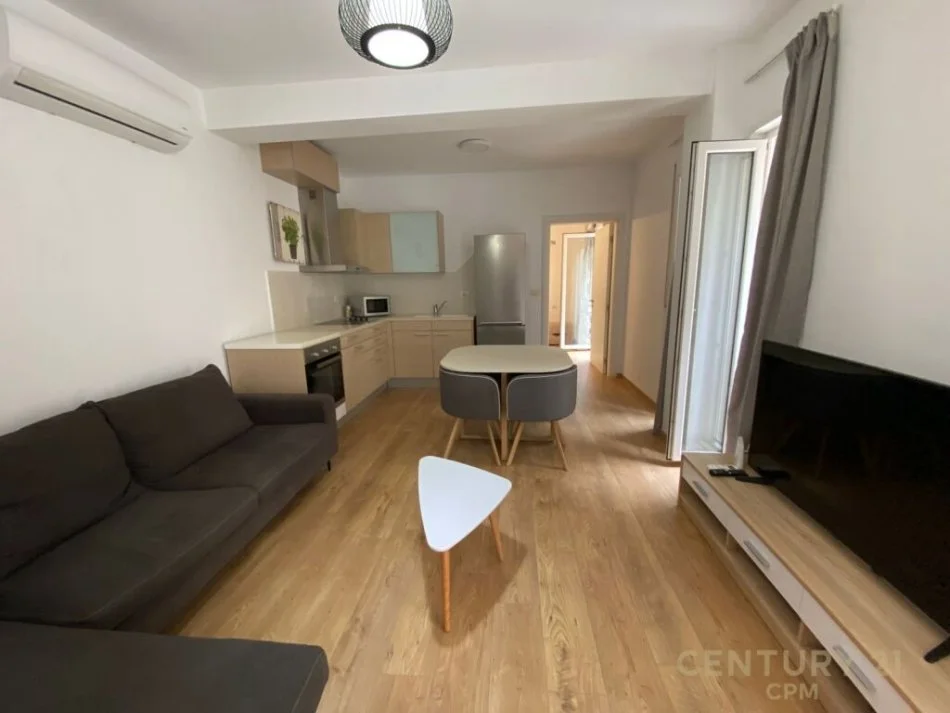 Tirane, shitet apartament 1+1 Kati 2, 50 m² 102.000 € (kodra e diellit)