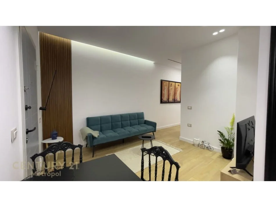 Tirane, shitet apartament 1+1 Kati 2, 150 m² 375.000 € (kopeshti botanik)