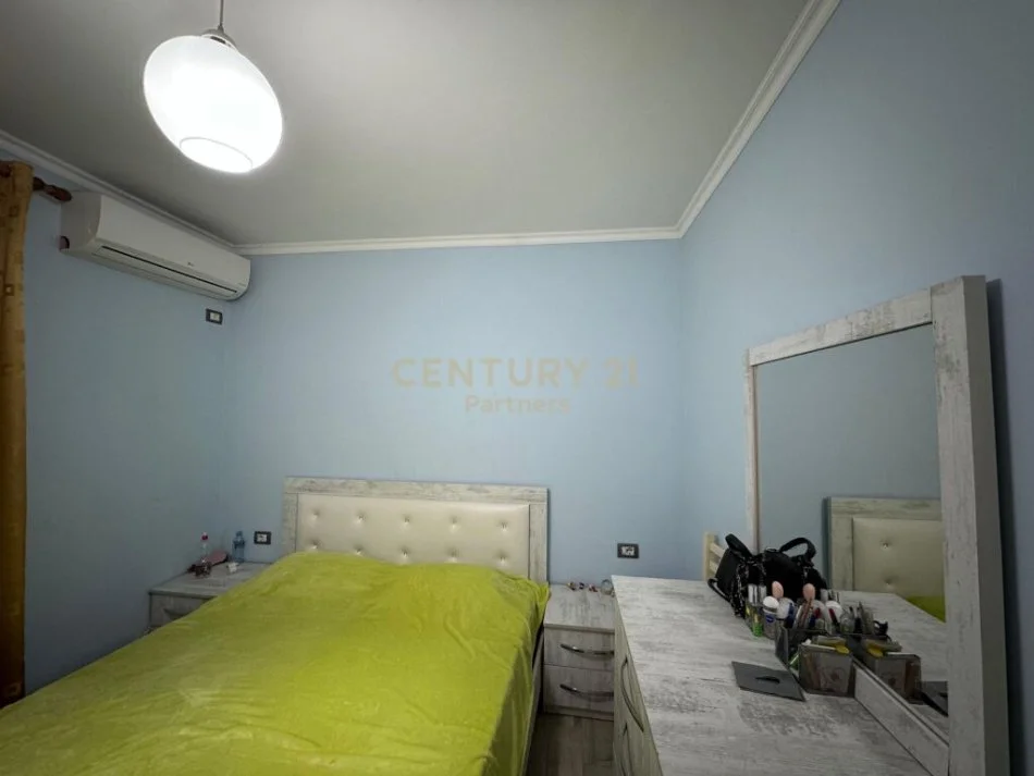 Tirane, shitet apartament 1+1 Kati 1, 60 m² 105.000 € (mine peza)