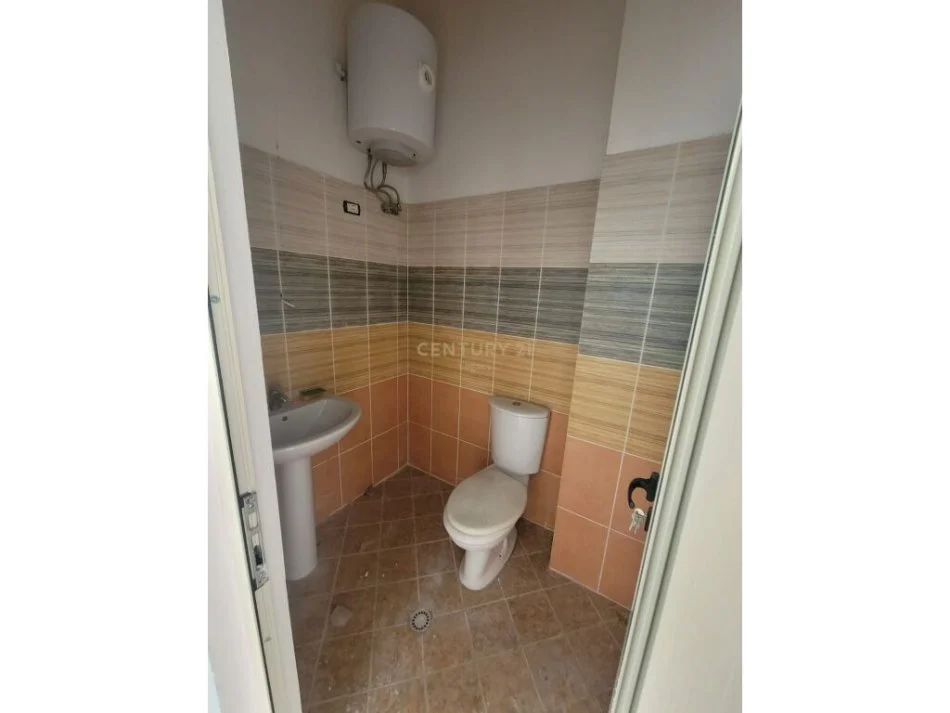 Tirane, shitet Kati 1, 82 m² 58.000 € 